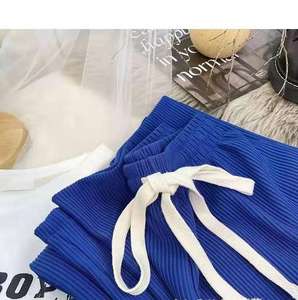 <span class=keywords><strong>Pantaloni</strong></span> da <span class=keywords><strong>Donna</strong></span> Casual <span class=keywords><strong>a</strong></span> <span class=keywords><strong>Righe</strong></span> o Tinta Unita 2025 <span class=keywords><strong>a</strong></span> Prezzo Ingrosso Economico, Vestibilità Ampia <span class=keywords><strong>a</strong></span> Vita Alta con Coulisse Elastica e Gamba Dritta - Product Image 6