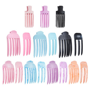 High Temperature Resistant Hair Styling Comb Fluffy Clip For Root Volumizing Daily Use Unisex PP <b>Material</b> - Product Image 1