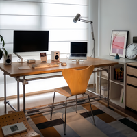 Bureau de style industriel vintage avec plateau en bois massif et pieds en acier inoxydable, bureau à domicile, bureau d'étudiant, table longue de studio