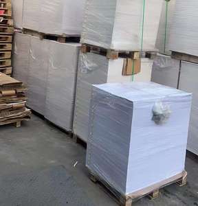 Proveedor de Papel de Arte de China, Papel Metalizado Recubierto Biodegradable de 150-250g/m, Papel de Regalo de Doble Cara, 100% Pulpa Virgen - Product Image 4