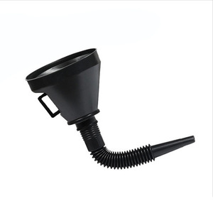 Embudo de Combustible Genérico Grande para Coche y Motocicleta, de Plástico con Sello para Reabastecimiento de Aceite y Gasolina - Product Image 4