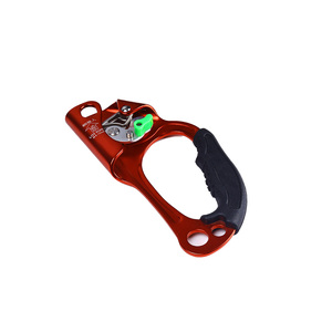 उच्च गुणवत्ता वाले ई प्रमाणित रॉक क्लाइम्बिंग ट्री रैपलिंग रस्सी क्लैंप आरोही - Product Image 4