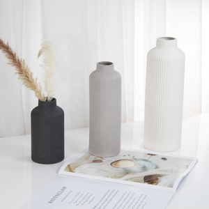 Vasos de Porcelana Listrados para Decoração de Casa YBH, Produtos de Importação de Alta Demanda, Vasos Cerâmicos Importados da China - Product Image 2