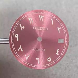 Montre de luxe à mouvement automatique NH35NH36 avec cadran vert lumineux de 28,5 mm à motif soleil, chiffres romains et boîtier en métal revêtu - Product Image 3