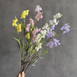 <span class=keywords><strong>Flor</strong></span> de Campanula <span class=keywords><strong>Blanca</strong></span> Artificial de Alta Calidad en Oferta, <span class=keywords><strong>Flor</strong></span> de Campanula de Tela de Seda Artificial para Decoraciones de Boda - Product Image 4
