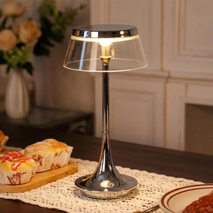 Lámpara de Mesa Moderna de Metal Cromado con Pantalla de Cristal en Forma de Domo, Luz Blanca Cálida 3000K LED, Control por Interruptor, Decoración Ecológica para Dormitorio - Product Image 6