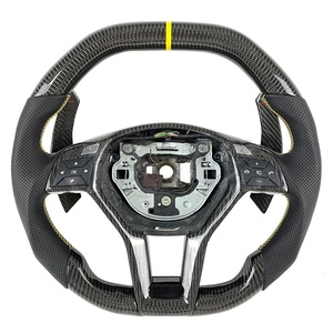 Volante de Fibra de Carbono Real a <span class=keywords><strong>Precio</strong></span> de Fábrica para <span class=keywords><strong>Mercedes</strong></span> Benz <span class=keywords><strong>AMG</strong></span> A45 W204 W212 W218 W116 C a GLC CLS - Product Image 3