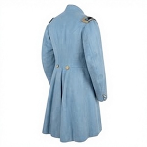 Manteau long en laine bleu clair pour homme, style uniforme d'extérieur, col montant, bouton unique, coupe historique - Product Image 2