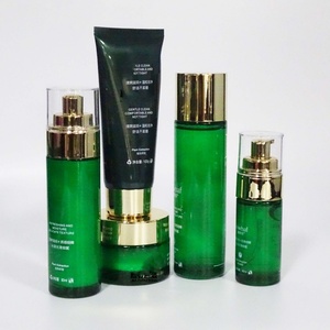 Private Label Crystal Clear Green Gift Set Cosmetic Packaging Face Lotion Cream Empty Glass Cosmetic <b>Container</b> Set Skincare - Product Image 5