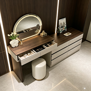 Ensemble coiffeuse extensible bicolore en noyer avec miroir LED circulaire, 6 tiroirs latéraux, tabouret à base dorée et bureau de maquillage en bois chaud pour chambre à coucher - Product Image 6