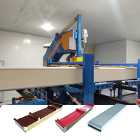Machine de fabrication de panneaux sandwich pour salle blanche en laine de roche PU/PIR/PUF