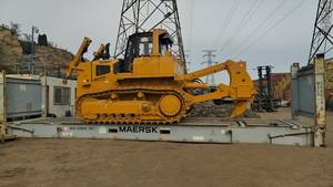 Bulldozer sur chenilles SEM832F de <span class=keywords><strong>32</strong></span> tonnes et 339 CV avec ripper à trois dents, lame <span class=keywords><strong>SU</strong></span> de 9,6 m³, moteur, engrenages et pompe - Product Image 3