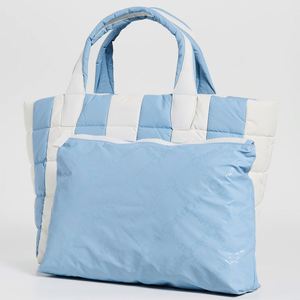 Bolso de Mano de Verano Personalizado, Ligero, Impermeable, de Nailon Azul con Diseño Floral, Múltiples Bolsillos, Cierre de Cremallera, Asa de Hombro, para Mujer, para Viaje - Product Image 6