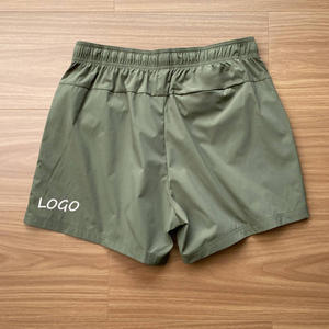 Pantalones cortos para correr transpirables de secado rápido para exteriores Logotipo personalizado Pantalones cortos atléticos reflectantes Hombres - Product Image 5