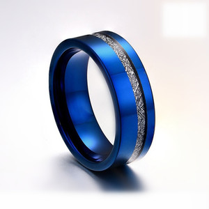 Anillo de boda para hombre de carburo de tungsteno azul/negro de 8 mm con incrustación de imitación de meteorito, ajuste cómodo - Product Image 6