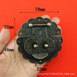 ตัวล็อคกล่องไม้แบบโบราณลายดอกไม้และนก ขนาด 100x59 มม. แบบไม่ใช้กุญแจ - Product Image 2