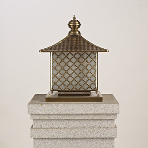 Lámpara Solar LED de Columna, Bronce, Iluminación para Jardín, Camino, Patio, Terraza - Product Image 2