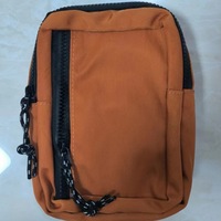 Sac à bandoulière en nylon de haute qualité pour adolescents, imperméable, petit sac de poitrine pour les essentiels quotidiens, expédition immédiate, sac à dos noir pour hommes