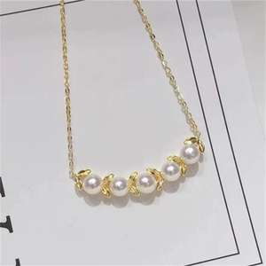 Collier en perles d'eau douce Zhuji Zhizhen, doux et élégant, essentiel pour l'été, pendentif tendance, style identique à celui de M Home, chaîne à motif d'épi de blé souriant - Product Image 1