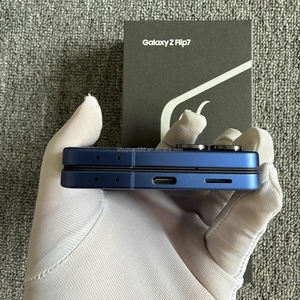 Teléfono Inteligente Z Flip7 Octa Core Francés 5G 2025 al por Mayor, Desbloqueado de Fábrica, con Pantalla AMOLED y Carga Rápida - Product Image 5