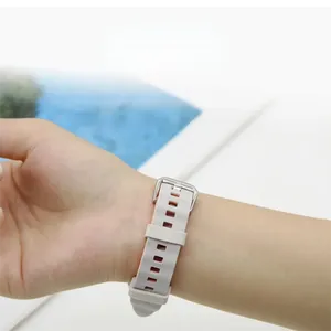 Étui + Bracelet pour <span class=keywords><strong>Xiaomi</strong></span> <span class=keywords><strong>Mi</strong></span> <span class=keywords><strong>Band</strong></span> 9 8 7 6 <span class=keywords><strong>5</strong></span> 4 3, bracelet de remplacement à motif ondulé, bracelet en silicone respectueux de la peau, bracelet de sport intelligent pour montre connectée - Product Image 4