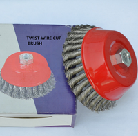 Brosse à coupe nouée en acier robuste de 3 pouces, fil d'acier de qualité industrielle OEM, disponible pour l'enlèvement professionnel de la peinture