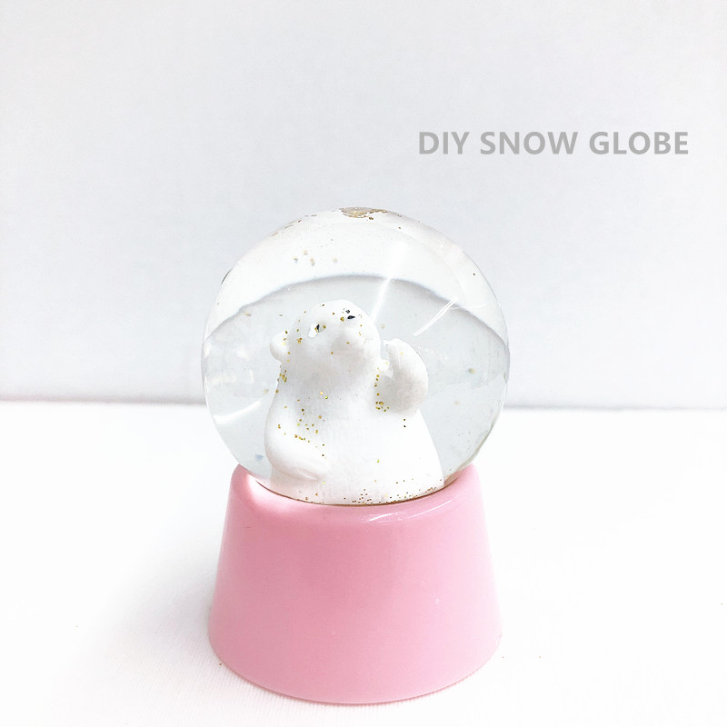 DIY hard inner figure snow globe