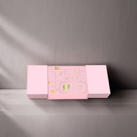Coffret cadeau de luxe moderne coeur de fille rose pour bougie de parfum chaussettes et fourrure matériaux recyclés gaufrage rigide pliant mat laminage