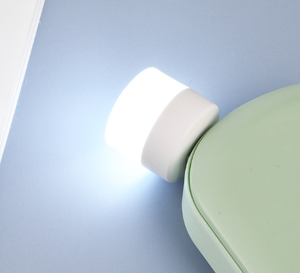Mini <span class=keywords><strong>lampe</strong></span> LED en forme d'ampoule, lumière de nuit USB, batterie externe portable, mini <span class=keywords><strong>lampe</strong></span> USB pour ordinateur portable, <span class=keywords><strong>lampe</strong></span> pour aquarium - Product Image 4