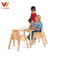 Table et chaise Montessori pour tout-petits d'âge préscolaire pour garderie en bois pour garderie pour tout-petits meubles de salle de classe