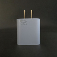 Chargeurs doubles ports PD 25W à charge ultra-rapide et synchronisée pour plusieurs appareils, compatibles avec les marchés mondiaux (Rubik's Cubes)