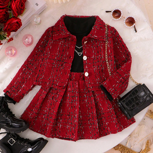 Nieuwe Herfst En Winter Hoge Kraag Lange Mouw Binnenkleding + Jasje + Geplooide Rok Meisjes Driedelig Pak