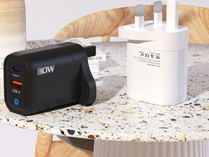 อะแดปเตอร์แปลงไฟ 12W สำหรับ EU USA UK พร้อมพอร์ต USB สำหรับชาร์จโทรศัพท์มือถือ - Product Image 2