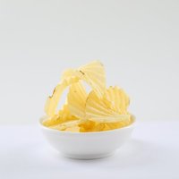 Hoogwaardige leverancier van aardappelchips, gegolfde aardappelchips en aardappelchips met originele smaak