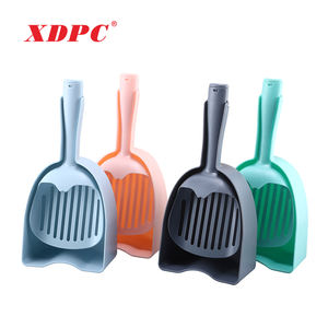 Kit de ramassage de litière pour chat comprenant une pelle à nettoyer un grand espace en plastique - Product Image 1