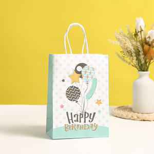 Personnalisable Logo Imprimer Sac Cadeau Fête Enfants Fille Anniversaire Festival Creative Sacs En Papier Kraft En Gros Prix Fabriqué au Vietnam - Product Image 3