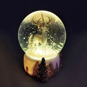Fabricants Impression 3D Boule d'eau en résine personnalisée Boule de neige de cerf de Noël avec lumière