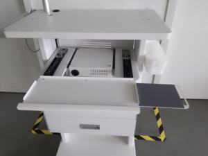 Laryngoscoop <span class=keywords><strong>Trolley</strong></span> Flexibele Laryngoscoop Endoscoop Toren Artroscopie <span class=keywords><strong>Trolley</strong></span> Endoscoop <span class=keywords><strong>Trolley</strong></span> - Product Image 3