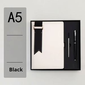 Carnet en cuir personnalisé avec stylo et recharge, prêt à être expédié, idéal pour les fêtes d'anniversaire et les coffrets cadeaux promotionnels d'entreprise - Product Image 1