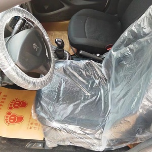 Logo personnalisé de protection de volant de frein à main universel PE plastique transparent 5 en 1 jeu de housses de siège auto jetables - Product Image 5
