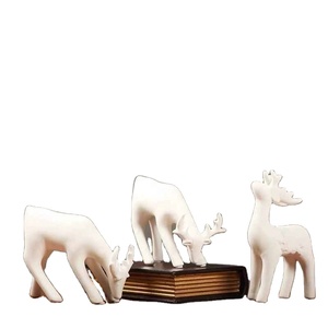 Accessori Decorativi Artigianali Regali di Nozze Ornamenti di Cervi in Ceramica Stile Nordico Semplice e Moderno Arredamento Creativo per Soggiorno - Product Image 3
