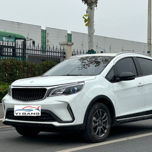 Geely Livan X3 Pro 1.5T CVT 2025 – Mini SUV Compact d'occasion à faible kilométrage, direction à gauche, essence, finition R16, en stock - Product Image 1