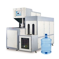 Machine de soufflage de bouteilles d'eau minérale en plastique semi-automatique de 5 gallons (20 L)