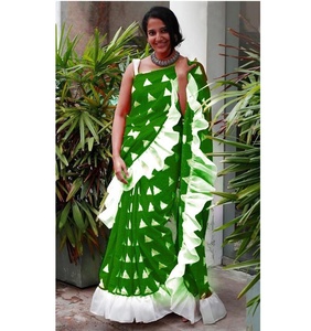 Las mujeres indias de último diseño usan Sari de trabajo de piedra pesada con hermosa blusa precio al por mayor en Alphanumero Corporation ApparelGarment - Product Image 2
