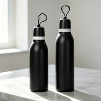 Bouteille d'eau réutilisable de 18 oz et 24 oz avec sangle de transport, gobelet en acier inoxydable à double paroi isolé, sans BPA, gourde de voyage pour la salle de sport
