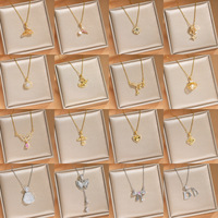 Collier pendentif coréen élégant en strass Resoul, tendance, hypoallergénique, avec breloque en cristal, idéal pour l'été