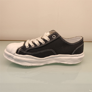 Zapatos planos de lona personalizables con suelas de concha antideslizantes y cómodos en estilos populares para primavera y otoño - Product Image 5