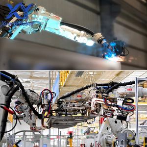 Robot de soudage IRB2600ID-8/2.0 avec cœur PLC pour MIG/TIG/ARC, pour la pose de tuyaux et de toitures TPO en cantilever, avec une charge utile de 8 kg et une portée de 2 m - Product Image 4