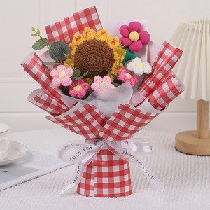 ดอกไม้ถักโครเชต์แฮนด์เมด ช่อดอกไม้ DIY สำหรับวันแม่ วันรับปริญญา วันปีใหม่ ดอกทานตะวันสำเร็จรูป - Product Image 1