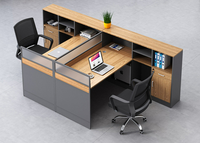 Table de bureau en mélamine avec bordure décorative en forme de croix, pour 4 personnes, avec compartiment de rangement intégré et armoire verrouillable pour le bureau du personnel